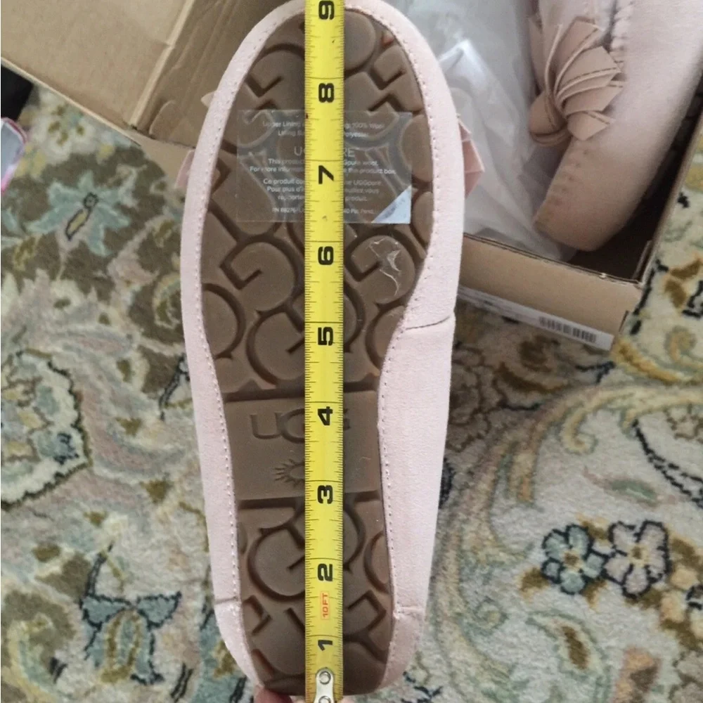 UGG Alena Girls pink suede Bow Moccasins flat shoes fur slip-on USA 5 new in box